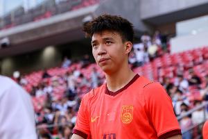 体育评论员：U23中国国家队展现顽强斗志，尽管败北仍显实力差距