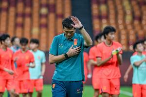 近十年最低点！FIFA最新榜单揭晓：中国男足滑落五位，位列第96名，亚洲排名跌至第十五