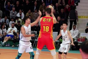 郭艾伦这反应也太自然了！